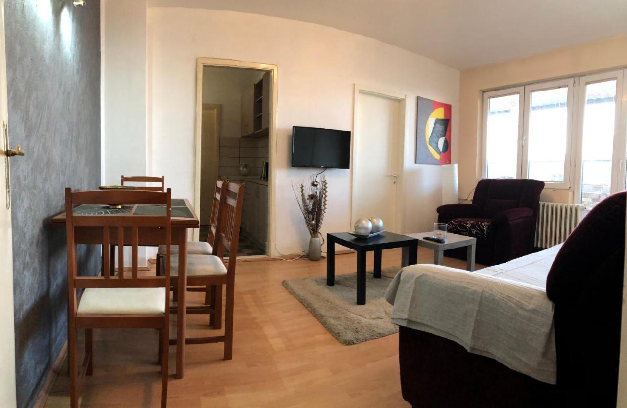 Square Vanilla Apartments Skopje Eksteriør billede