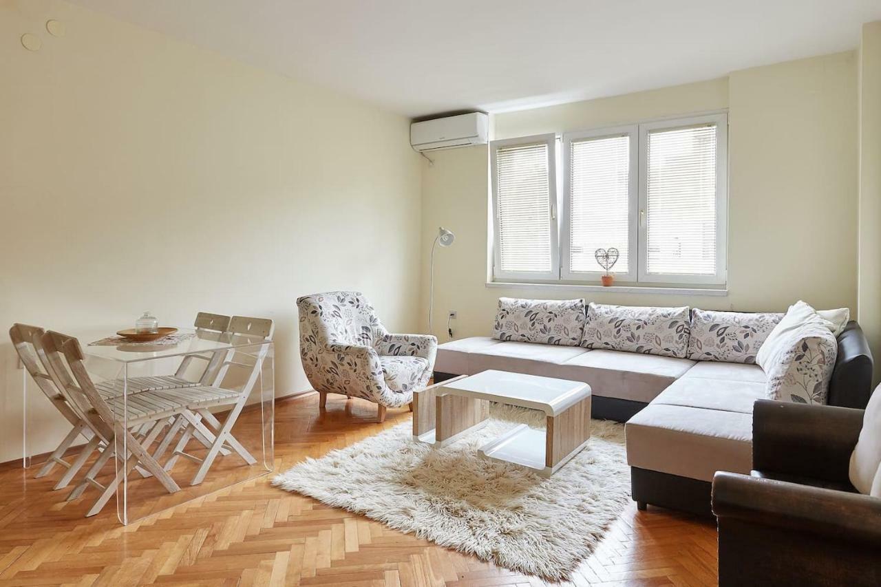 Square Vanilla Apartments Skopje Eksteriør billede