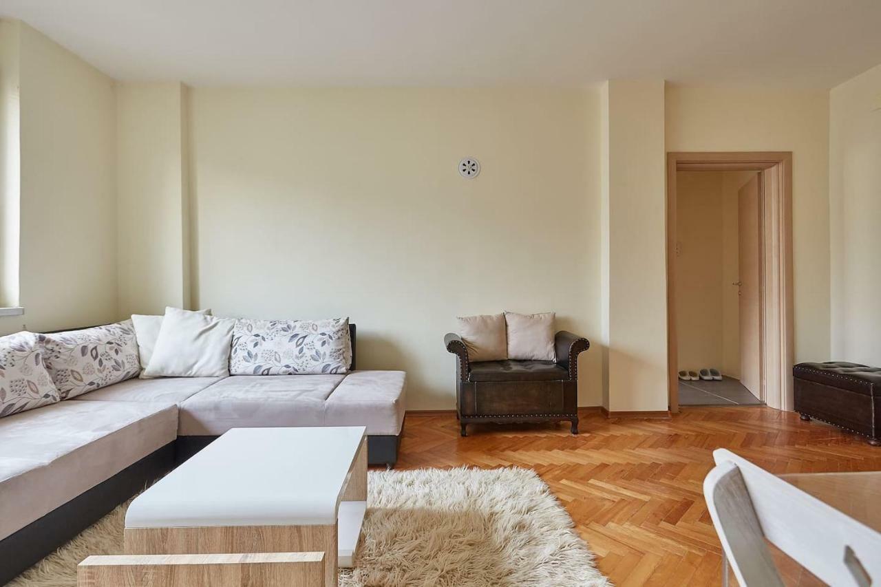 Square Vanilla Apartments Skopje Eksteriør billede